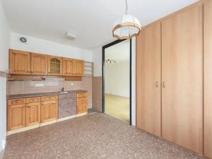 Prodej bytu 2+1, Praha - Kobylisy, Slancova, 63 m2