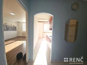 Prodej bytu 3+1, Hodonín, nám. Osvobození, 69 m2