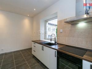 Pronájem bytu 2+kk, Holice, náměstí T. G. Masaryka, 36 m2