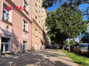 Pronájem bytu 1+kk, Praha - Holešovice, U Uranie, 46 m2