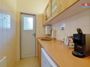 Pronájem kanceláře, Mariánské Lázně - Úšovice, U Mlékárny, 77 m2