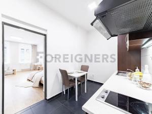 Pronájem bytu 1+1, Brno, Bratislavská, 40 m2