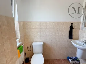 Pronájem kanceláře, České Budějovice, Rudolfovská tř., 180 m2
