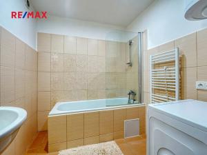 Pronájem bytu 2+kk, Plzeň, Čechova, 52 m2