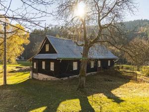 Prodej rodinného domu, Velké Karlovice, 170 m2