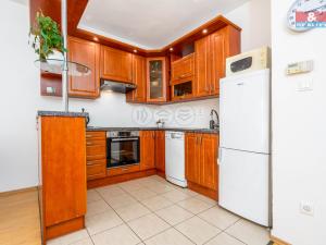 Prodej bytu 2+kk, Pardubice - Staré Čívice, Přeloučská, 59 m2