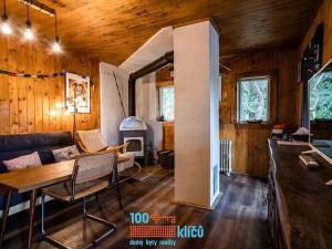 Prodej chalupy, Velké Karlovice, 80 m2