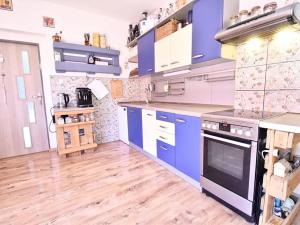Prodej rodinného domu, Spořice, Luční, 250 m2