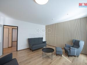 Pronájem bytu 3+1, Hořice, Pod Lipou, 69 m2