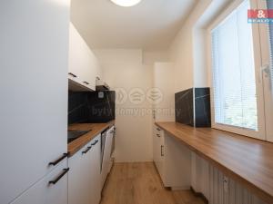 Pronájem bytu 3+1, Hořice, Pod Lipou, 69 m2