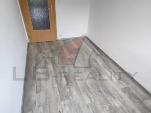 Pronájem bytu 3+kk, Praha - Motol, Jeřabinová, 69 m2