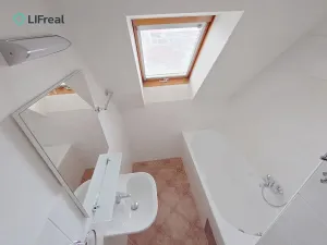 Pronájem bytu 3+kk, Liberec, nám. Tržní, 79 m2
