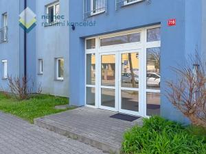 Prodej bytu 1+kk, Šestajovice, Revoluční, 18 m2