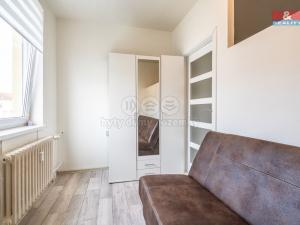Prodej bytu 3+1, Český Krumlov - Domoradice, Urbinská, 71 m2