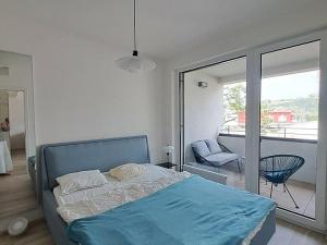 Pronájem bytu 2+kk, Praha - Holešovice, Jankovcova, 43 m2