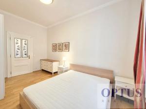 Pronájem bytu 3+1, Praha - Nové Město, Dřevná, 102 m2