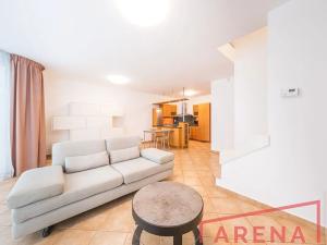 Pronájem rodinného domu, Moravany, 130 m2
