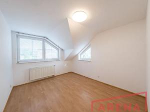 Pronájem rodinného domu, Moravany, 130 m2