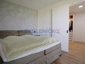 Pronájem rodinného domu, Dynín, 271 m2