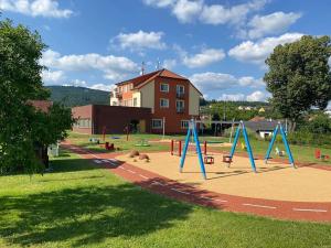 Prodej rodinného domu, Valašské Klobouky, 250 m2