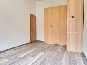 Pronájem bytu 2+1, Litoměřice, Křižíkova, 56 m2