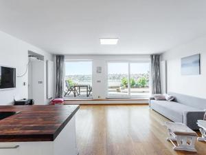 Pronájem bytu 4+kk, Praha - Břevnov, Talichova, 120 m2