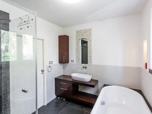 Pronájem bytu 4+kk, Praha - Břevnov, Talichova, 120 m2