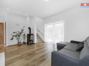 Prodej rodinného domu, Tetín, Mramorová, 253 m2