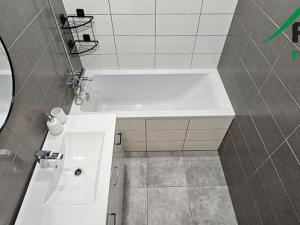 Prodej bytu 3+1, Tachov, Želivského, 70 m2