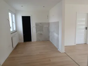 Prodej rodinného domu, Hrádek, Zahradní, 91 m2
