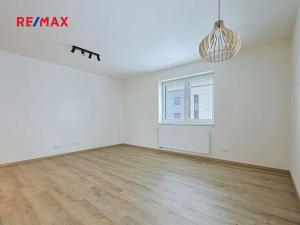 Pronájem bytu 2+kk, Plzeň, Pecháčkova, 51 m2