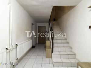 Prodej rodinného domu, Valašské Meziříčí, U Vodojemu, 239 m2