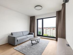 Pronájem bytu 2+kk, Praha - Bubeneč, Vítězné náměstí, 63 m2