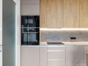 Pronájem bytu 2+kk, Praha - Bubeneč, Vítězné náměstí, 63 m2