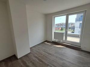 Pronájem bytu 2+kk, Praha - Hloubětín, Za černým mostem, 43 m2