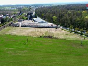 Pronájem komerčního pozemku, Velký Osek, 3200 m2