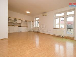 Pronájem bytu 2+kk, Opava - Město, Popská, 67 m2