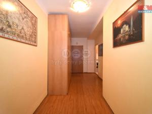 Pronájem bytu 2+1, Ostrava - Poruba, nábřeží Svazu protifašistických bojovníků, 60 m2