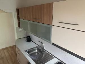 Pronájem bytu 3+kk, Zlín, Kvítková, 66 m2