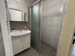 Prodej rodinného domu, Hrušovany u Brna, Havlíčkova, 170 m2