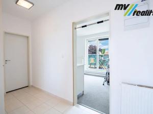 Prodej bytu 3+kk, Praha - Uhříněves, Hulanova, 85 m2