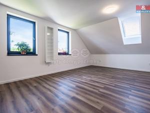 Prodej rodinného domu, Kamenice nad Lipou, Dobšova, 210 m2