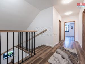 Prodej rodinného domu, Kamenice nad Lipou, Dobšova, 210 m2