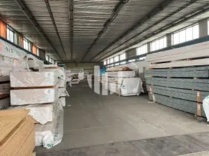 Pronájem skladu, Plzeň, Libušínská, 3000 m2