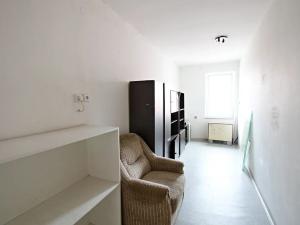 Prodej obchodního prostoru, Domažlice, Dukelská, 900 m2
