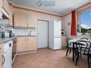 Prodej rodinného domu, Praha - Lipence, 211 m2