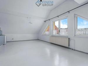Prodej rodinného domu, Praha - Lipence, 211 m2