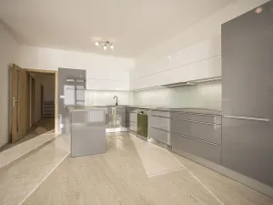 Pronájem bytu 4+kk, Praha - Dejvice, Lindleyova, 100 m2