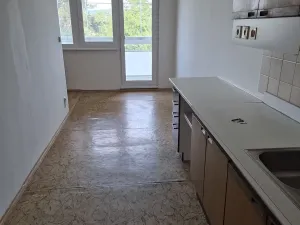 Pronájem bytu 3+1, Praha - Radotín, Týřovická, 76 m2