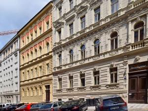 Pronájem bytu 1+kk, Praha - Nové Město, Hálkova, 35 m2